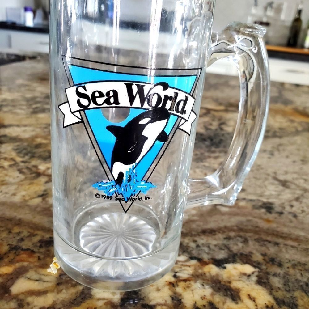 1989 Sea World Mug